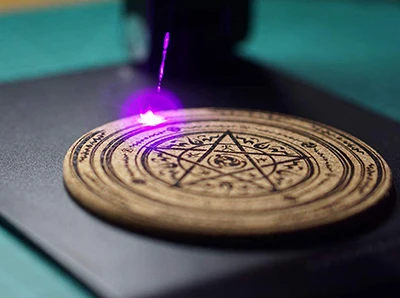 Yuav Ua Li Cas Siv Laser Engraving Module Los Sau Finely Ntawm Cov Khoom Sib ...